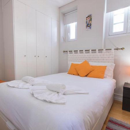 Cozy Flat In The Heart Of Alfama Lägenhet Lisboa Exteriör bild