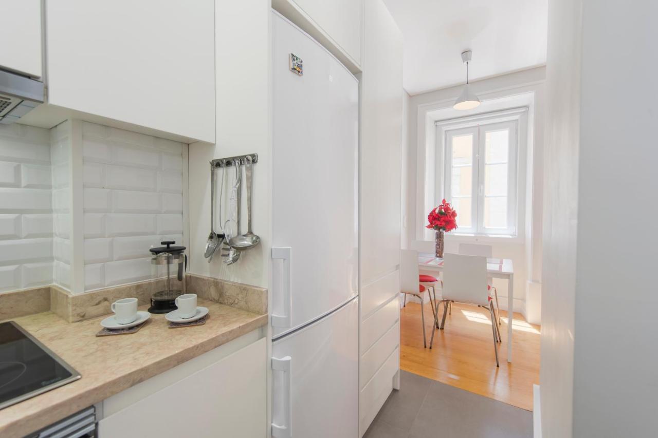 Cozy Flat In The Heart Of Alfama Lägenhet Lisboa Exteriör bild